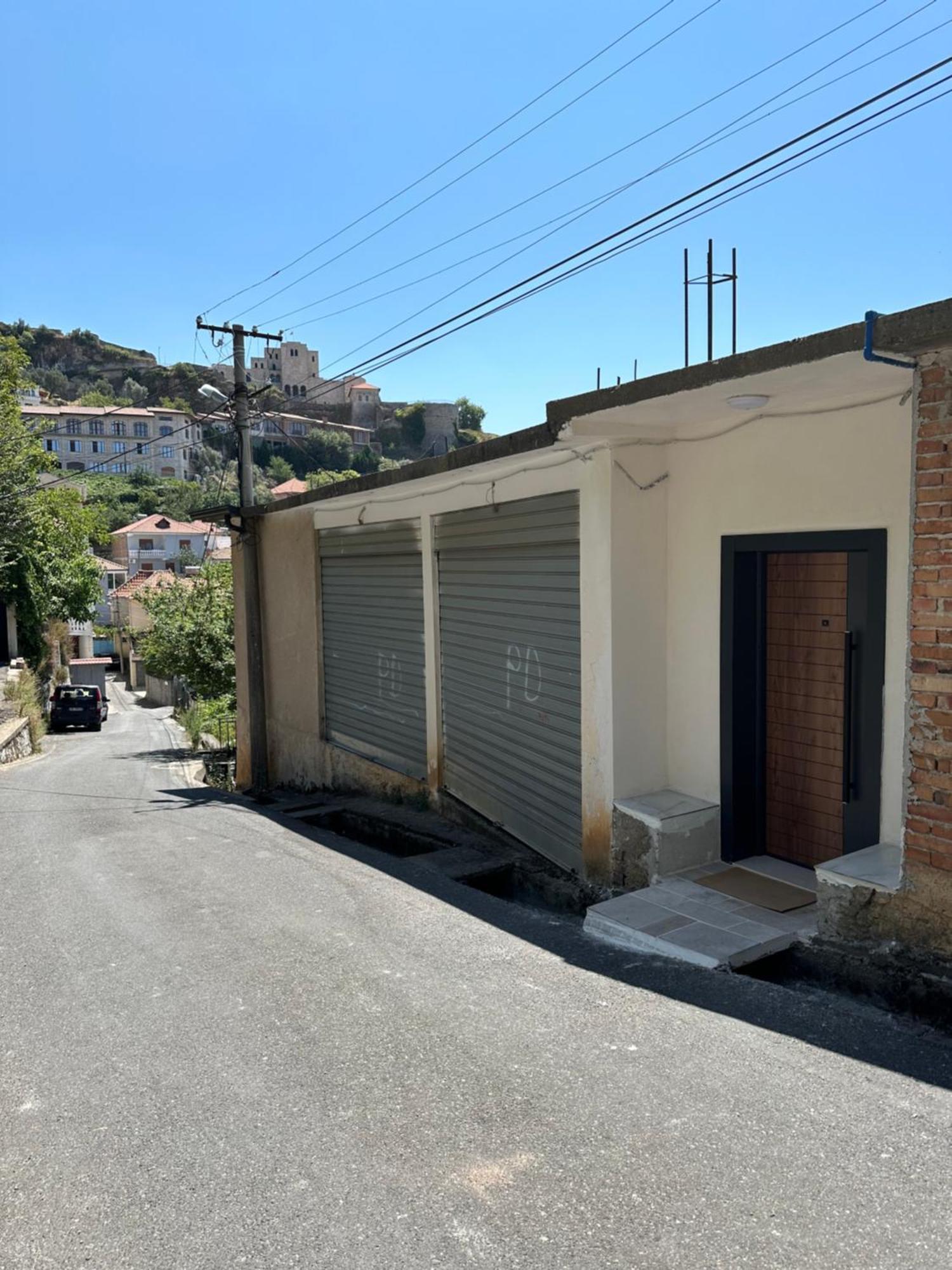 Guni Inn Krujë المظهر الخارجي الصورة